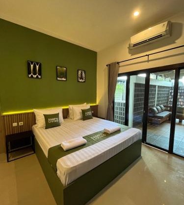 Sampai Living Town House