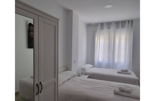 SAN FRANCISCO STYLE APARTMENT, WELL COMMUNICATED