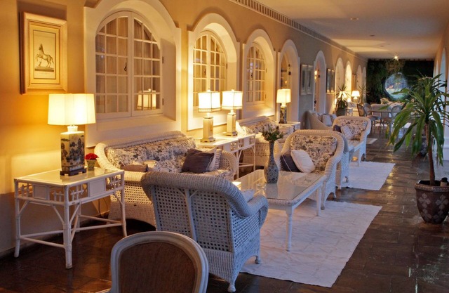 San Raphael Country Hotel