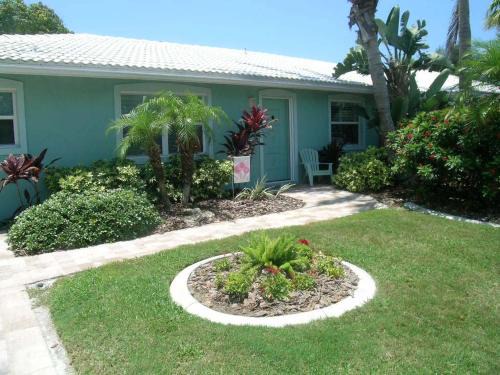 Sand Dollar Beach Side Villa