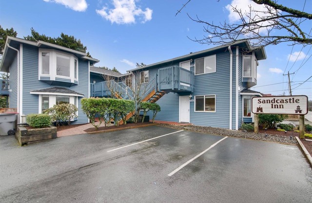 Sandcastle Inn #603 - Beachcomber Vacation Homes