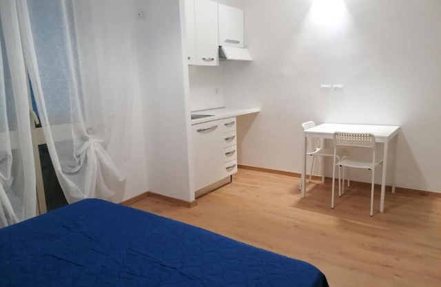 Sant'Adriana Apartments -piccoli monolocali-