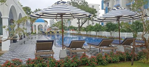Santorini Resort 12A- Tranquil Negombo Escape Your Perfect Coastal Getaway!