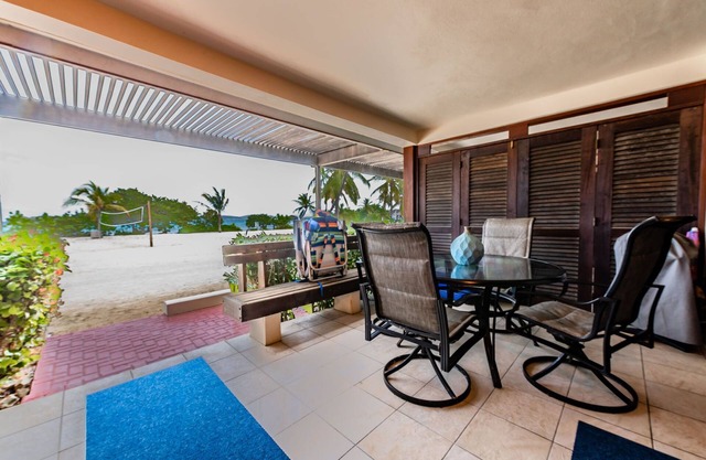 Sapphire Beach Paradise, Bella Mar.2, B Building, Beach level, Newly Remodeled