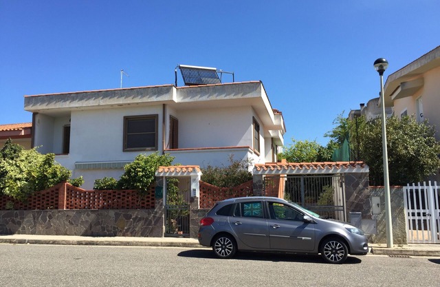 Sardinia sea holidays single house garden 6/8