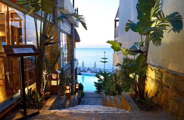 Sarpedor Boutique Hotel