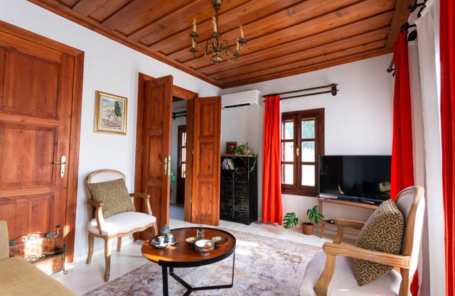 Sayılgan Guest House Ayvalık Greek House in the Center