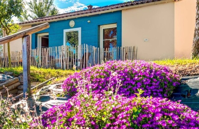 Scenic Countryside Retreat Near Puy du Fou - Perfect for Family Getaways