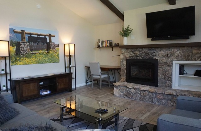 Scenic getaway in central Flagstaff