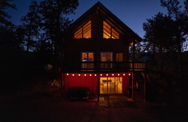 Scenic Mountain Views + Hot Tub | Sleeps 11 + Pets