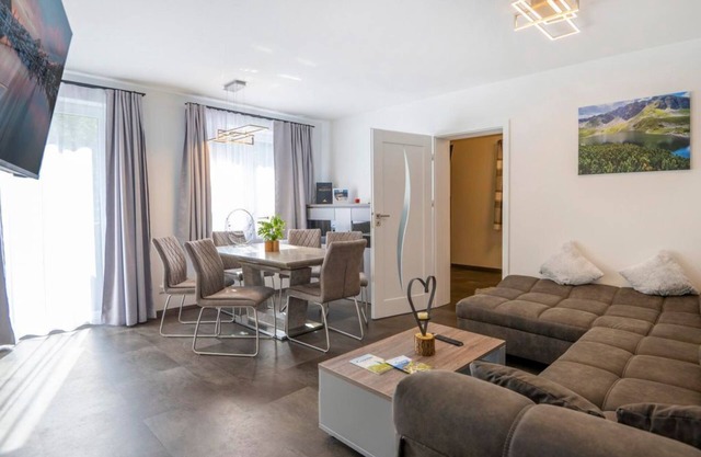 Schareck Apartment - House Nani