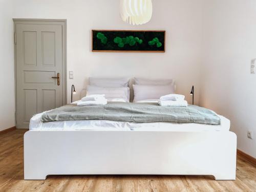 SCHEE Apartments - stilvolle & zentrale Wohnungen mit Privatparkplatz