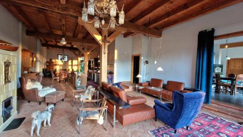 Scheunenloft Usedom-3, Familienoase, Hunde-freundlich mit riesigem Garten