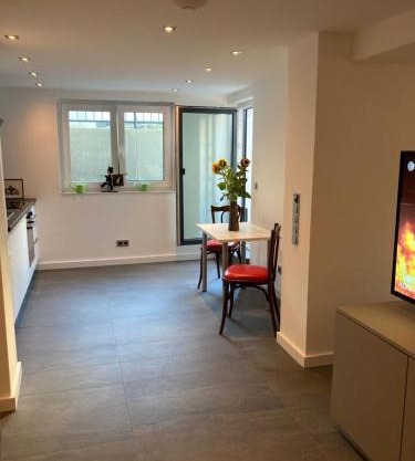 Schickes Apartment in Düsseldorf- Flehe