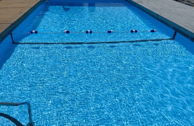 Schmidt's Creek Hotel