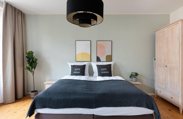 Schoenhouse Berlin City Street