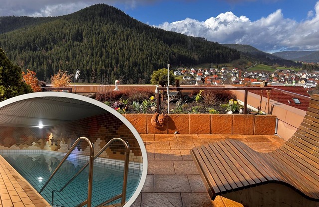 Schwarzwaldausblick Baiersbronn - Umweltfreundliche Entspannung mit Schwimmbad