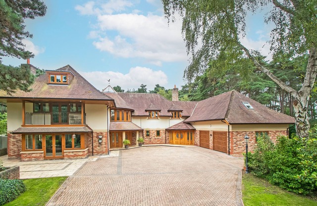 Scotsdale - secluded family homen