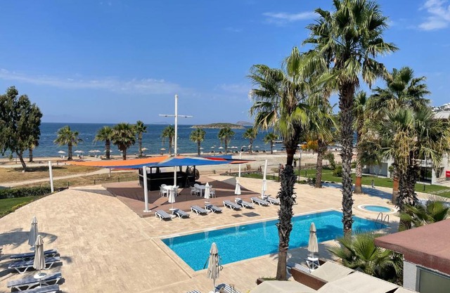 Sea and You Beachfront apartments