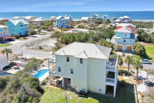 Sea Breeze Manor by Pristine Properties Vacation Rentals