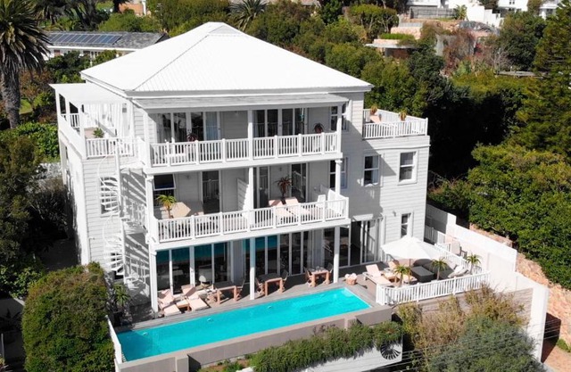 Sea Five Boutique Hotel