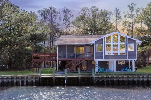 Sea Oats - Water front with boat dock!