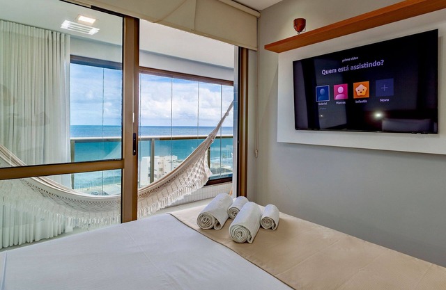 Sea View Barra Lovely Apartment Wi-Fi 300 Mbps