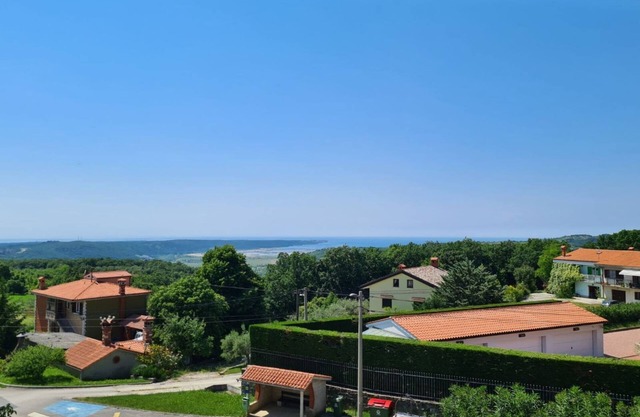 Sea View Istrian Countryside 2BR Apartment