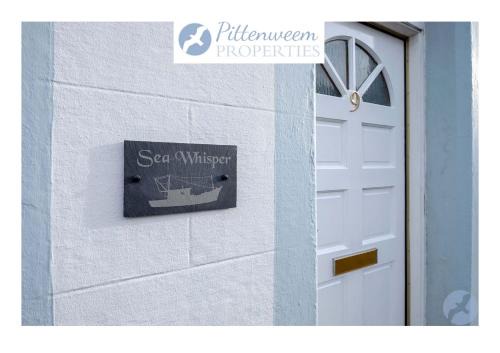 Sea Whisper- lovely home in charming village