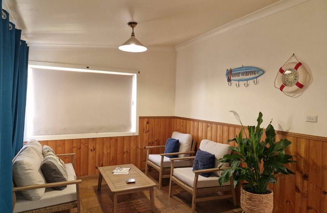 Seahaven Beach House - This brilliant beach house sleeps up to 8 adults and 2 children.