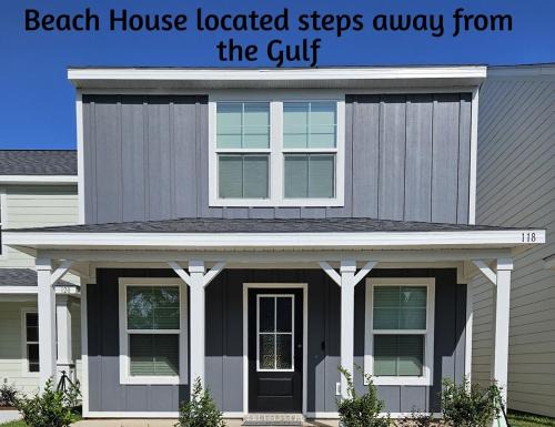 SeaHill Short Stays - Beachfront Property