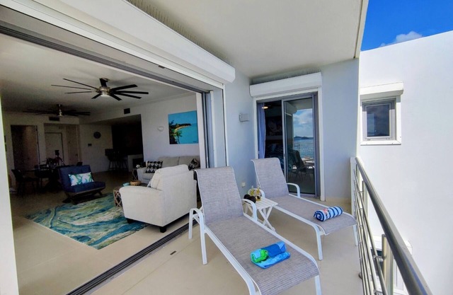 ☀️👙Seas the Paradise by IRE Vacations - 2 Bedroom Condo on Simpson Bay Beach