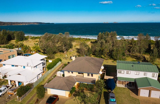 SeaSands Luxury Escape