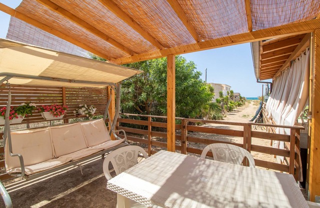 Seaside Apartment with Pool and Wi-Fi – Pets Allowed