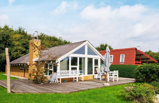 Seaside Sanctuary with Whirlpool-By Traum