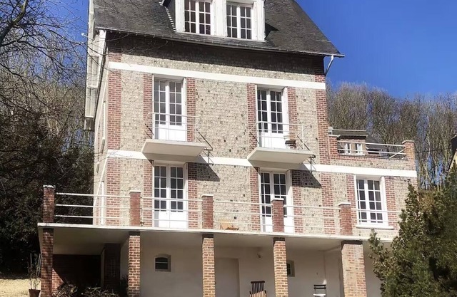 Seaside villa in Normandy, exceptional setting