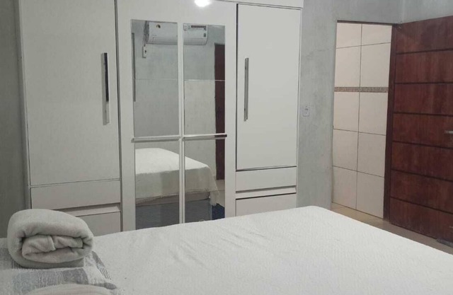 Seasonal bedroom and kitchen