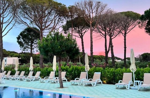 Seaview Haven - Trendafili