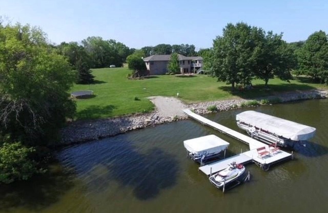 Secluded Beaver Dam Lake Home on 20+acre Peninsula