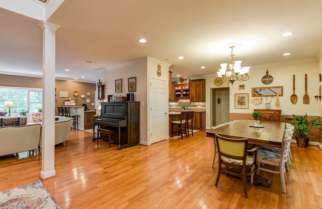 Secluded Family Home 15 Miles To DC