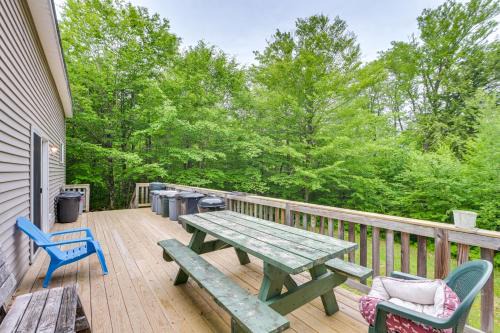 Secluded Harmony Cabin with Deck, Dock, Boats!