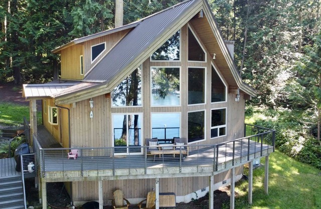 Secluded & light-filled Pacific NW Waterfront home on SJI with views of Speiden Island