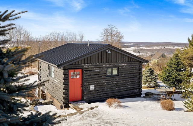 Secluded Summer Cabin Near Trails w/Firepit, Hot Tub & Stargazing Views!