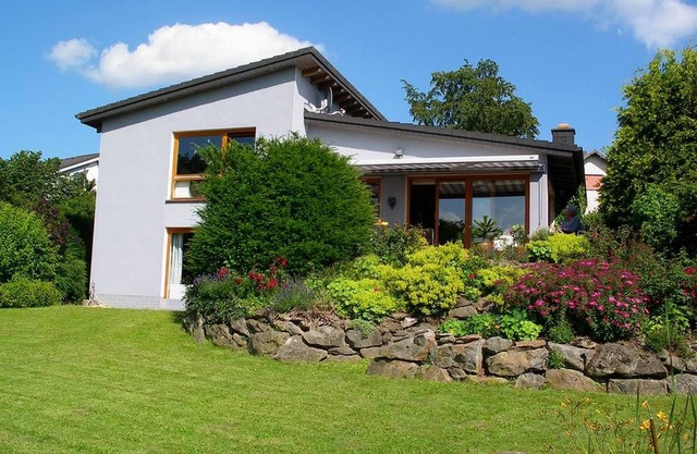 Sehr Ruhig Gelegenes Landhaus Feldrandlage im Kellerwald Edersee