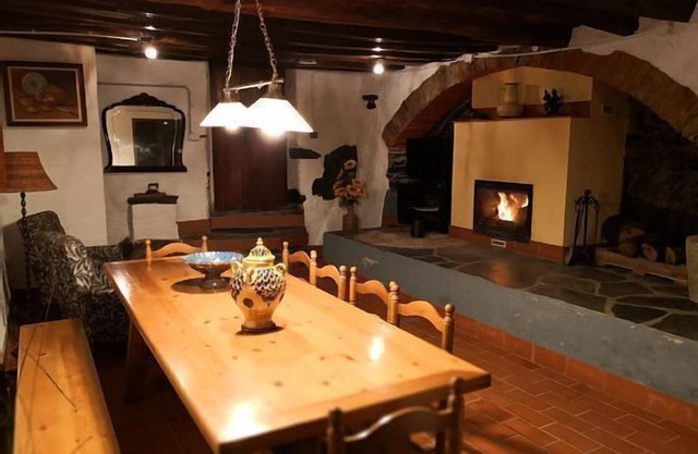 Self catering El Moli del Montseny for 7 people