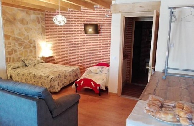 Self catering Abadía del Marqués de Ávila for 3 people
