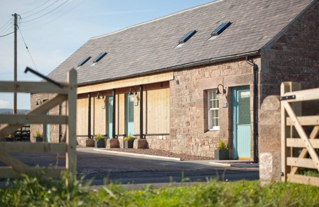 Self-catering accommodation in a beautiful location overlooking Holy Island on the Northumberland co