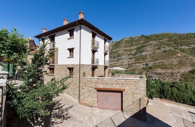 Self catering El Palomar del Abuelo for 16 people