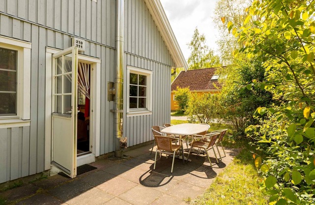 Semi-detached house Storch, 6 persons, 80 sqm, GS, fireplace (22) - Holiday village