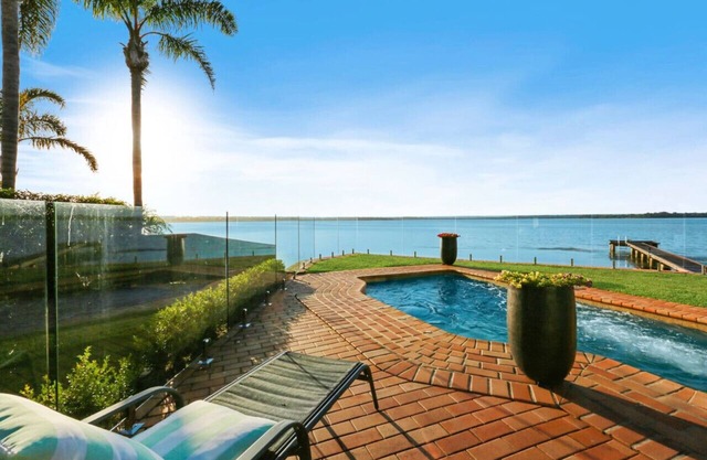 Serene 5 BDRM Villa with Pool